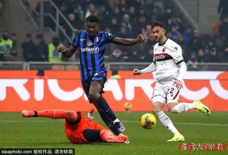 意甲-劳塔罗进球邓弗里斯立功 国米战平博洛尼亚2-2 意甲-劳塔罗进球邓弗里斯立功 国米战平博洛尼亚2-2